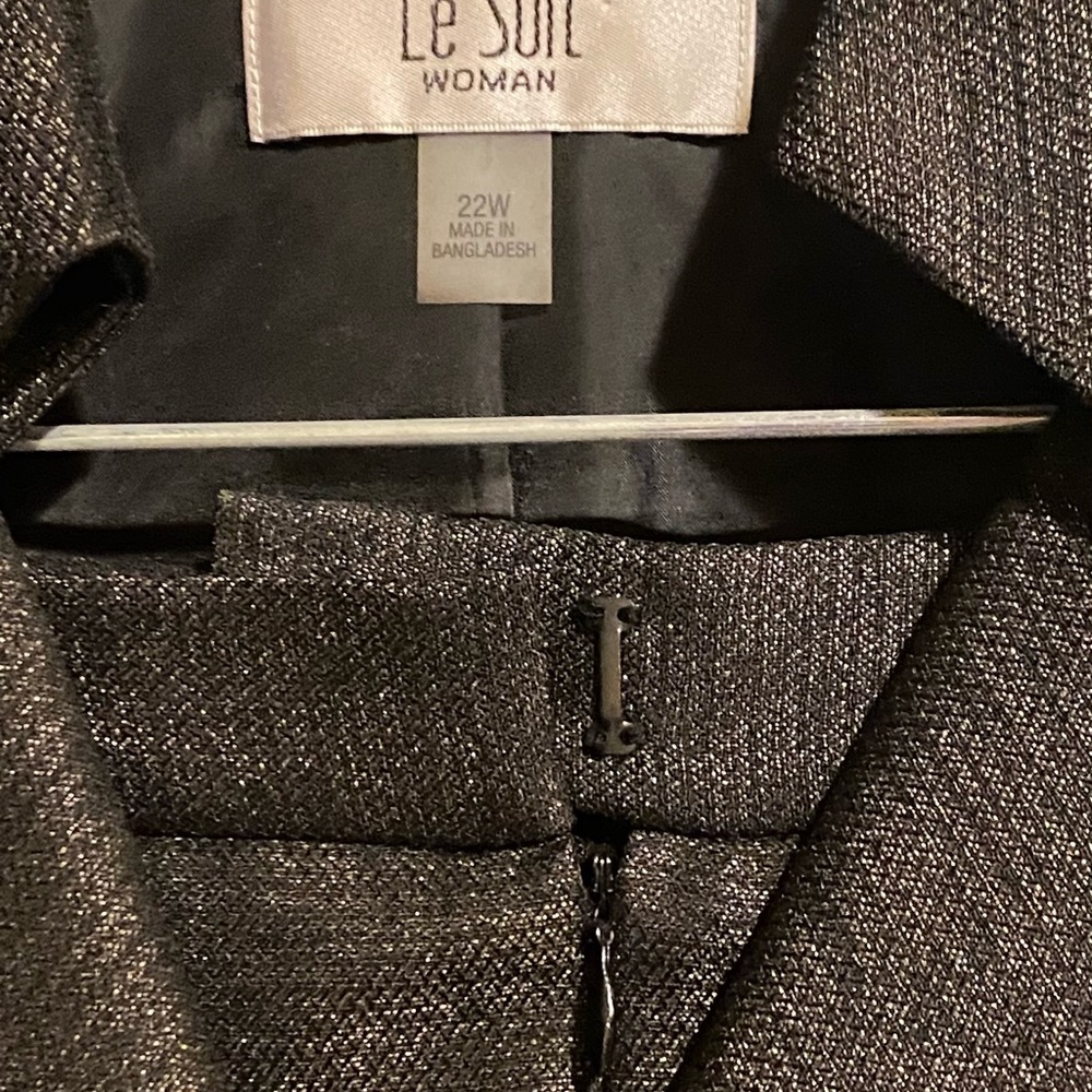 Women’s suite